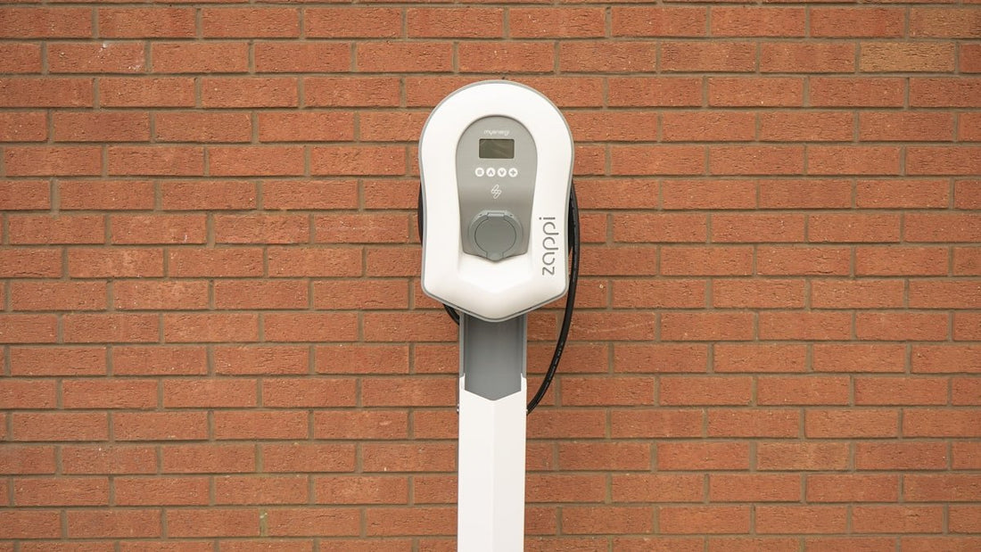 The Pros and Cons of Universal Chargers - Charge Hub X
