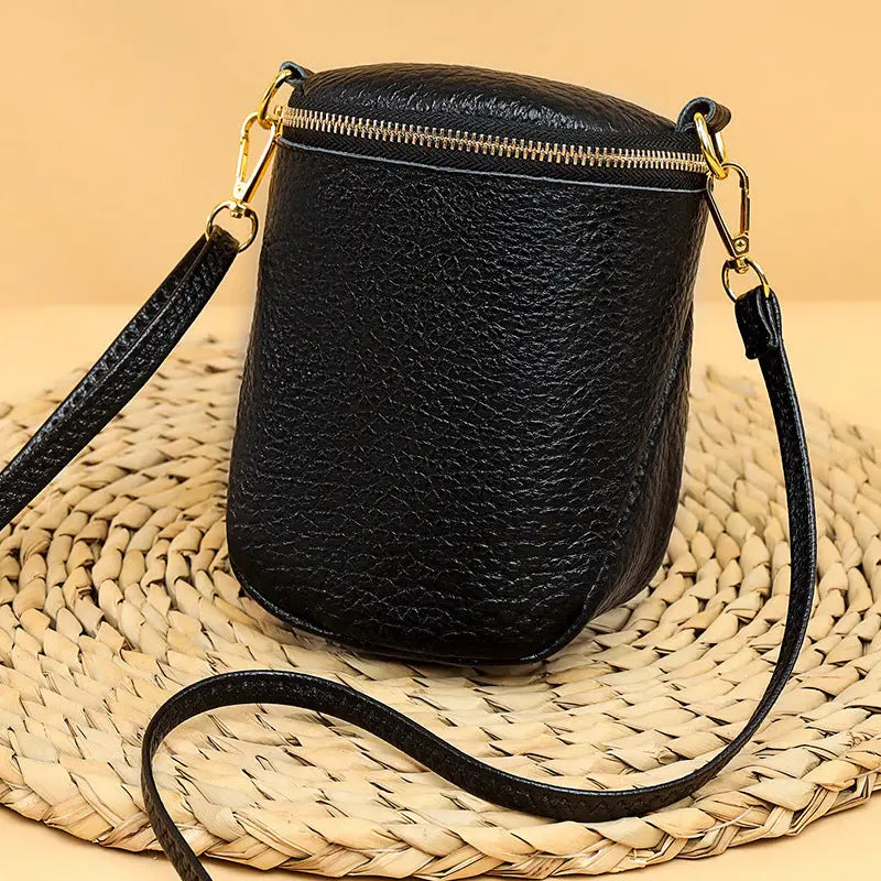 High-quality Leather Mobile Phone Bag Korean Style Shell Bags For Women Fashion Small Shoulder Crossbody Bag Charge Hub X