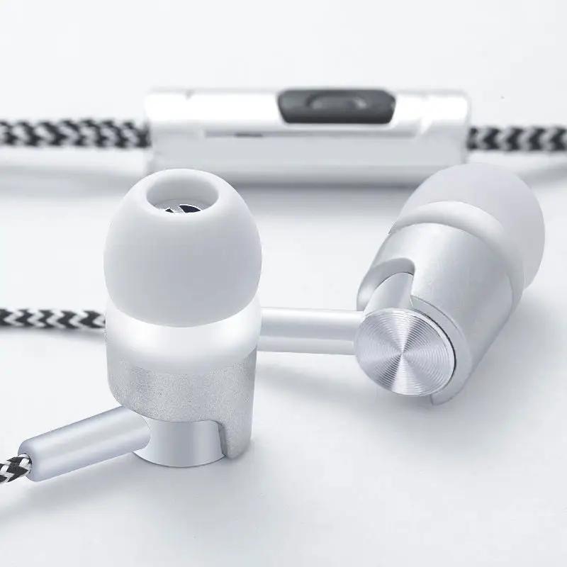 In-earphone universal headphone cable Charge Hub X