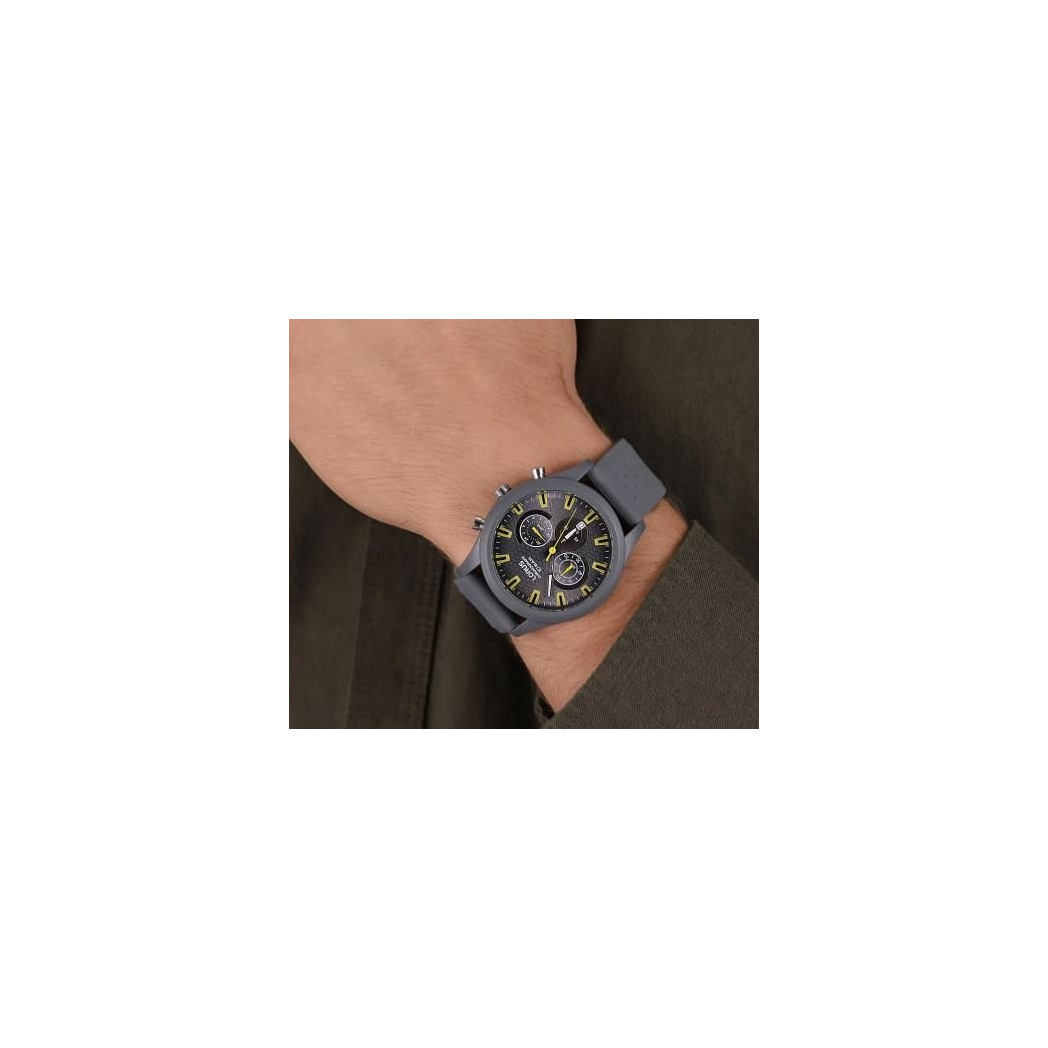 Lorus Mens Sports Chronograph Dated Grey/Yellow Dial Grey Rubber Strap Watch RT377JX9 Lorus