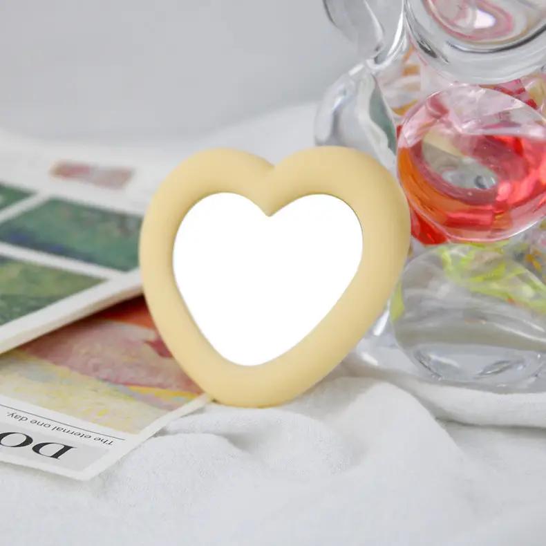 Mobile Phone Holder - Portable - Love Silicone Charge Hub X