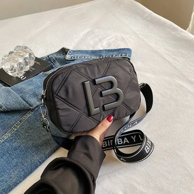 Solid Color Small Square Bags Women Fashion Underarm Bag Rhombic Sewing Shoulder Messenger Bags Charge Hub X