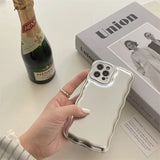 Wave Edge Phone Case – Stylish Shockproof Protective Cover for iPhone/Samsung Charge Hub X